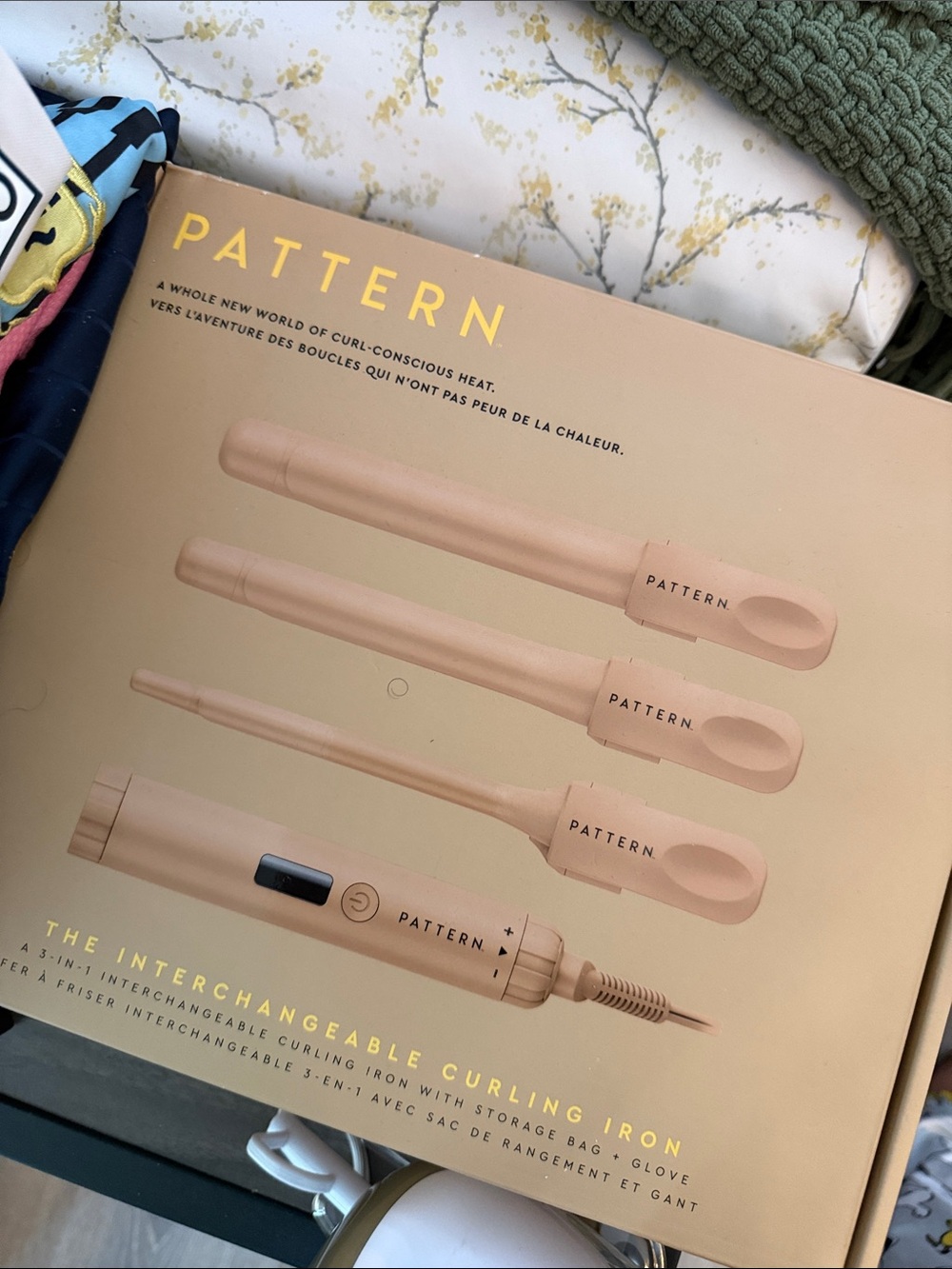 PATTERN CURLING IRON
